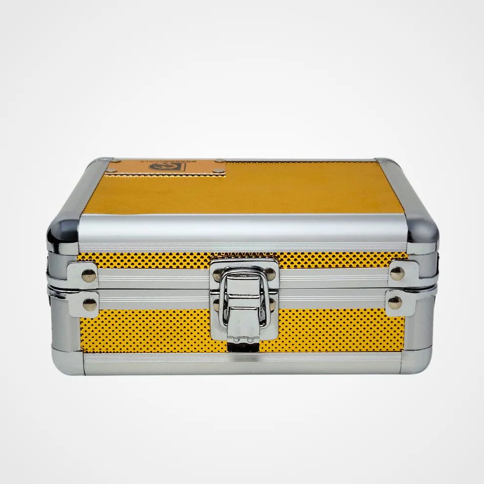 x1-focus-metal-slab-case-gold_1